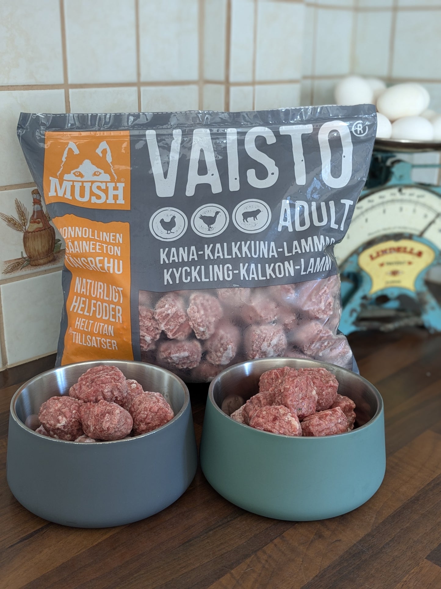 Frozen complete feed of chicken, turkey, and lamb | dog